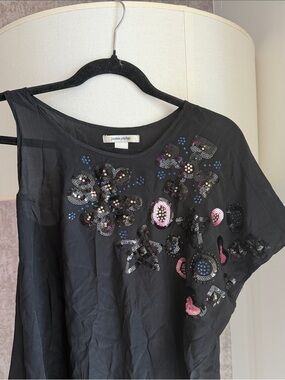 Black Sequin Floral-Embellished Tunic Top